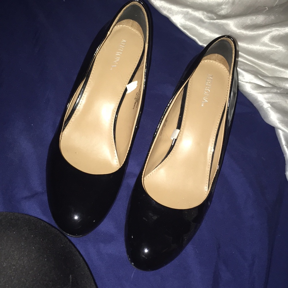 Black heals